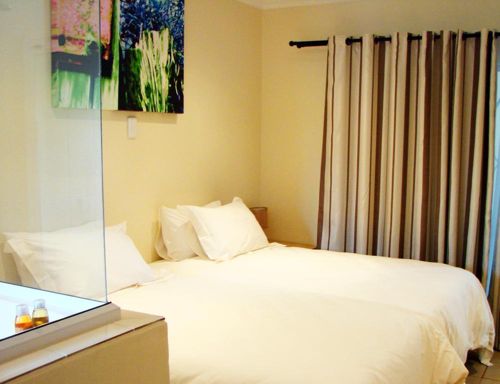 17 On 13Th Guest House Edenvale Dış mekan fotoğraf